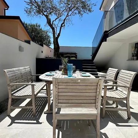 Villa Monte R+luxury Crveni Vrh