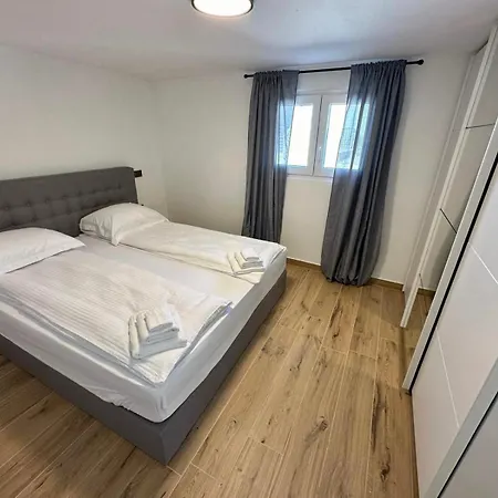 Villa Monte R+luxury Crveni Vrh