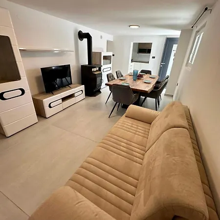 Monte R+luxury Villa Crveni Vrh