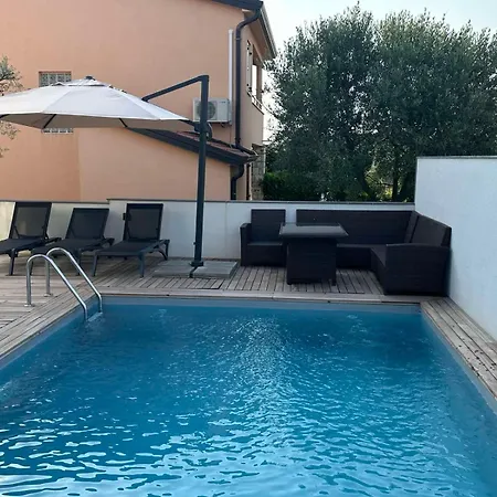 Monte R+luxury Villa Crveni Vrh